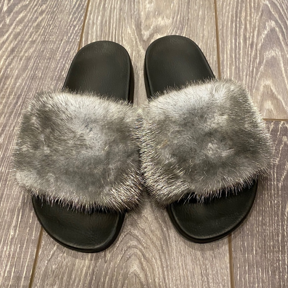Women’s Givenchy Mink Rubber Slides